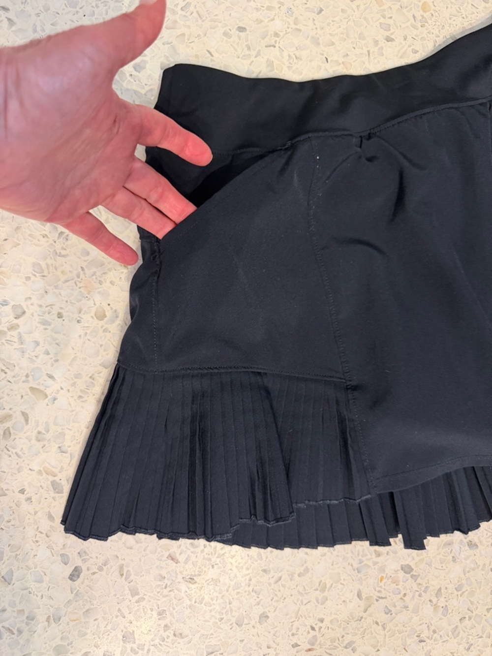 Style Points!!! Mondetta Black Pleated Court Skort with lots of pockets Sz M